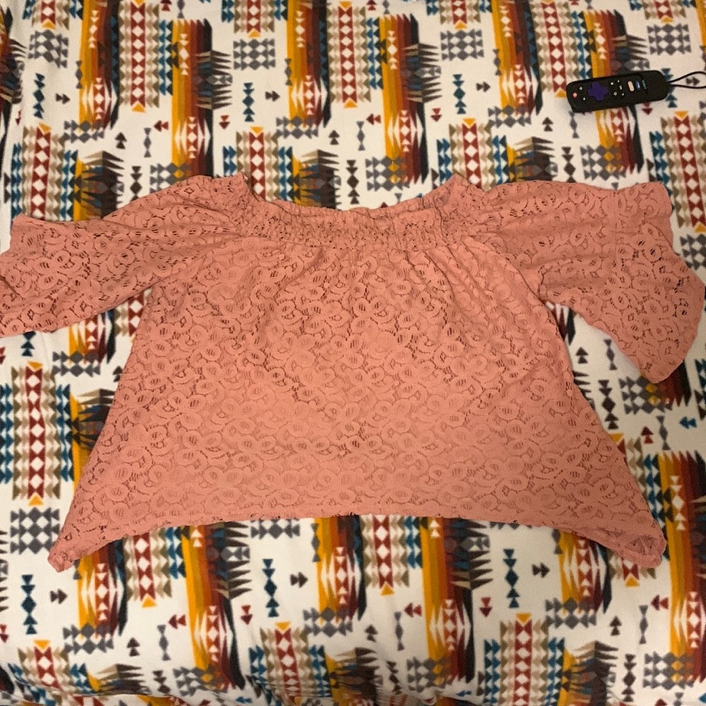 Pink crop top shirt with detailing